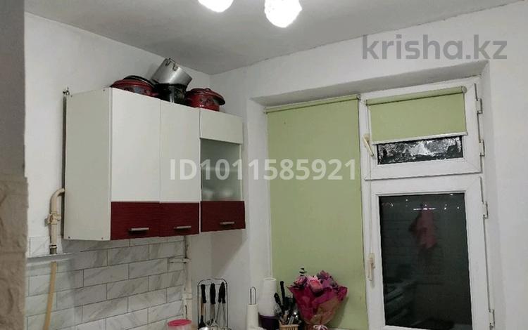 3-комнатная квартира · 61 м² · 5/5 этаж, Мкр привок 16 — Дина и Киндер супермаркет за 15 млн ₸ в Атырау, мкр Привокзальный-3 — фото 2