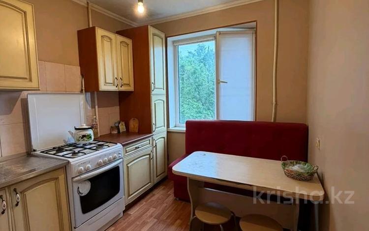 2-бөлмелі пәтер · 49 м² · 4/5 қабат, 2 ш/а., бағасы: 14.5 млн ₸ в Актобе, мкр 8 — фото 2