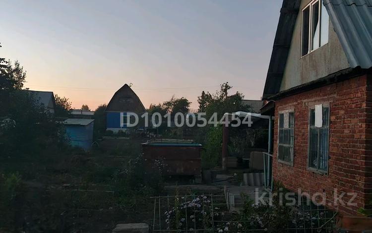 Саяжай · 3 бөлме · 37 м² · 6 жүзд., Родничок улица 9 480, бағасы: 2.8 млн ₸ в Усть-Каменогорске, Меновное — фото 3