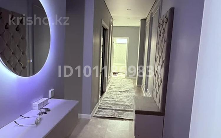 2-бөлмелі пәтер · 68 м² · 2/9 қабат, Мкр. Акжайык 197/5, бағасы: 20 000 ₸ в Шымкенте, Каратауский р-н — фото 2