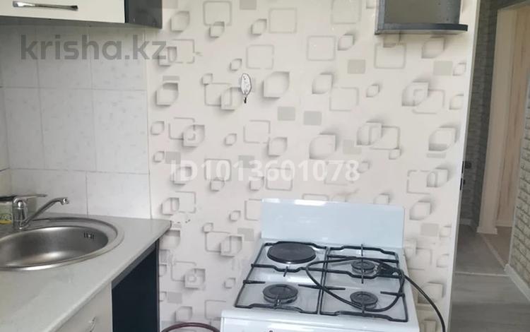 2-комнатная квартира · 50 м² · 4/5 этаж, 1 мкр 16 за 300 000 ₸ в Жанатасе — фото 2