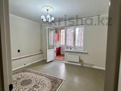 2-бөлмелі пәтер · 54 м² · 5/7 қабат, мкр Аксай-1А, Толе би, бағасы: 31 млн ₸ в Алматы, Ауэзовский р-н