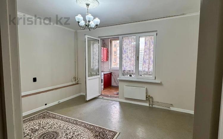 2-бөлмелі пәтер · 54 м² · 5/7 қабат, мкр Аксай-1А, Толе би, бағасы: 31 млн ₸ в Алматы, Ауэзовский р-н — фото 2