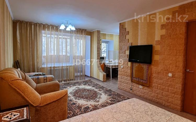 1-комнатная квартира, 34 м², 2/5 этаж помесячно, проспект Аль-Фараби 43 за 170 000 〒 в Костанае — фото 2