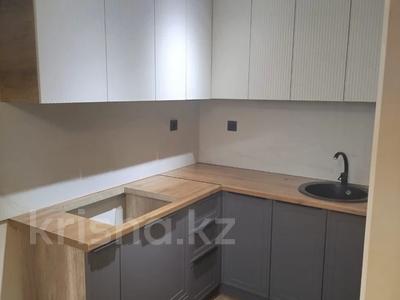 Продажа квартир в Астане: 2-комнатная квартира · 40 м² · 3/9 этаж, Е-20 10 — Молдагалиева 10 за 24 млн 〒 2-комнатная квартира · 40 м² · 3/9 этаж, Е-20 10 — Молдагалиева 10 за 24 млн 〒 в Астане, Есильский р-н