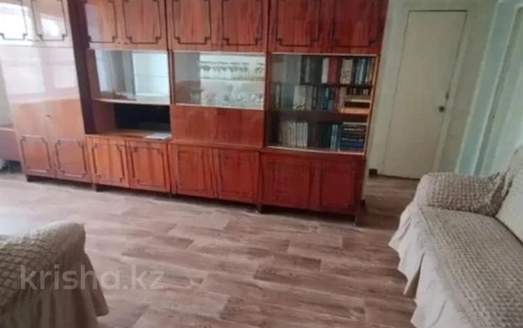 3-комнатная квартира · 54 м² · 5/5 этаж, мкр Новый Город, Ермекова — 45 квартал, за Казахтелекомом за 15.5 млн ₸ в Караганде, Казыбек би р-н — фото 3