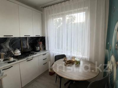 3-комнатная квартира · 48.1 м² · 2/5 этаж, Матросова за 14.5 млн ₸ в Уральске