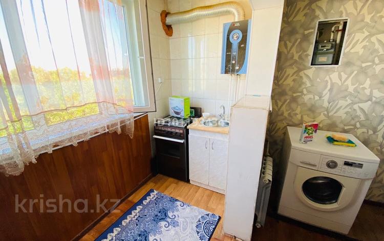 3-бөлмелі пәтер · 65 м² · 4/5 қабат, 11-й микрорайон, 11-й микрорайон 225а — Рядом прага 9, бағасы: 160 000 ₸ в Шымкенте, Енбекшинский р-н — фото 2