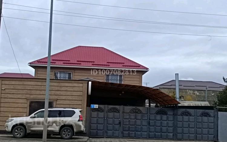 Отдельный дом · 6 комнат · 250 м² · 4 сот., Арынова 23 за 85 млн 〒 в Актобе, мкр Москва — фото 2