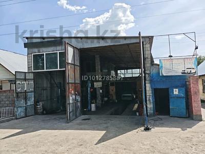 Еркін, кеңселер, дүкендер мен бутиктер, қоймалар, жқб, автосервистер мен көлік жуу, қоғамдық тамақтану орны, сұлулық салондары, монша, қонақ үй және демалыс орындары, медорталықтар мен дәріханалар, білім орталықтары, ойын-сауық · 360 м², бағасы: 140 млн ₸ в Алматы, Алатауский р-н