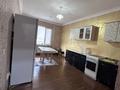 2-бөлмелі пәтер · 73 м² · 10/16 қабат, мкр. Алмагуль 17, бағасы: 190 000 ₸ в Атырау — фото 2