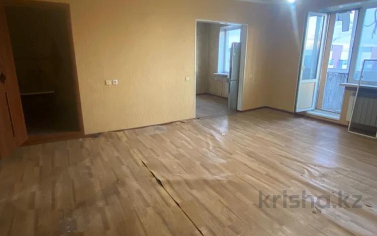 2-комнатная квартира · 54.4 м² · 9/10 этаж, Майкудук, мкр Голубые пруды 4 за 13.5 млн ₸ в Караганде, Алихана Бокейханова р-н — фото 2