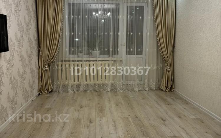 3-бөлмелі пәтер · 62 м² · 4/5 қабат, проспект Абылайхана 29/1, бағасы: 28.5 млн ₸ в Астане, Алматы р-н — фото 2
