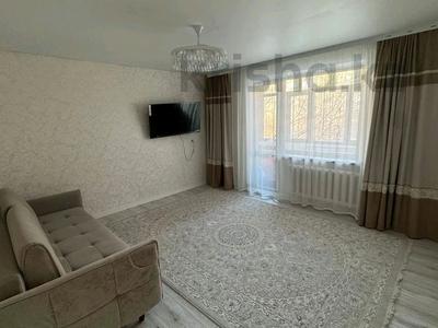 3-комнатная квартира · 66 м² · 4/9 этаж, Степной - 2 4/3 за 25.3 млн 〒 в Караганде, Казыбек би р-н