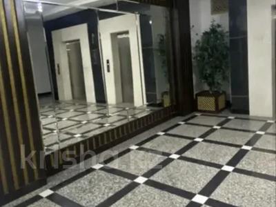 6-комнатная квартира · 160 м² · 6/12 этаж, Ахмет Байтурсынулы за ~ 89 млн ₸ в Астане, Есильский р-н