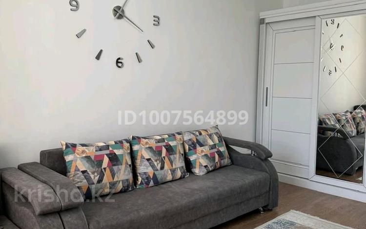 1-комнатная квартира · 40 м² · 8/9 этаж, мкр Шугыла за 180 000 〒 в Алматы, Наурызбайский р-н — фото 2