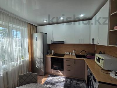 4-комнатная квартира · 80 м² · 3/10 этаж, Турксибская 49 за 35 млн ₸ в Семее
