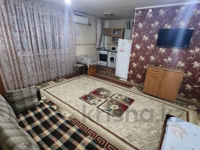 1-комнатная квартира · 30 м² · 2/3 этаж, Байтурсынова 9 — Тауке хана за 10 000 ₸ в Шымкенте, Аль-Фарабийский р-н