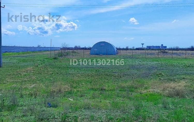 Өнеркәсіптік база · 1 га, Промышленная зона 192H — Вдоль Северной объездной, бағасы: 50 млн ₸ в Аксае — фото 2