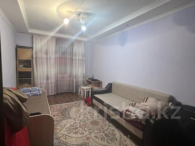 1-комнатная квартира, 32 м², 2/4 этаж, Жандосова за 19.5 млн 〒 в Алматы, Алмалинский р-н