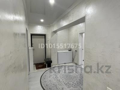 3-бөлмелі пәтер · 90 м² · 4/6 қабат, бульвар Ғарышкерлер 15А, бағасы: 45 млн ₸ в Жезказгане