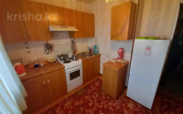 1-комнатная квартира, 34 м², 8/9 этаж, муканова 46 за 11.5 млн 〒 в Петропавловске — фото 2