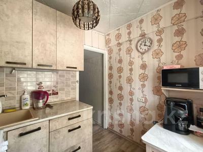 3-комнатная квартира · 60.1 м² · 1/5 этаж, Беспалова 44 за 18.9 млн 〒 в Усть-Каменогорске