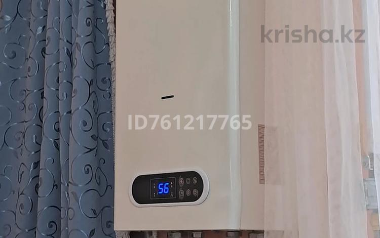 Отдельный дом · 3 комнаты · 100 м² · 10 сот., 2 мкрн 118 — Новый школ , стоматология за 25 млн 〒 в Жибек Жолы — фото 2