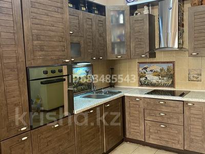 3-комнатная квартира · 87.4 м² · 8/17 этаж, Навои 208 — Рыскулбекова за 65 млн 〒 в Алматы, Бостандыкский р-н