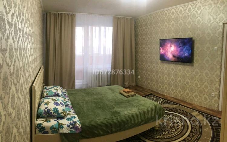 1-комнатная квартира · 32 м² · 9/9 этаж, 4 мкр 10 за 8 000 〒 в Аксае — фото 4