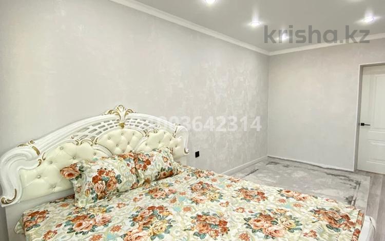 2-бөлмелі пәтер · 55 м² · 7/9 қабат, 14-ш/а. 32а, бағасы: 10 000 ₸ в Актау, 14-й мкр — фото 2