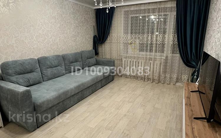 1-комнатная квартира · 43 м² · 2/9 этаж, Майкудук, 19й микрорайон 49 за 13.1 млн ₸ в Караганде, Алихана Бокейханова р-н — фото 2