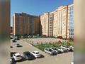 3-бөлмелі пәтер · 100 м² · 6/9 қабат, мкр. Алтын орда, Алтын орда ш/а. 5а — Ораза татеулы 5а, бағасы: 42 млн ₸ в Актобе — фото 12