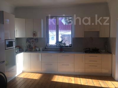 Отдельный дом · 4 комнаты · 190 м² · 6 сот., Тогаева 4 за 28 млн ₸ в Жандосов
