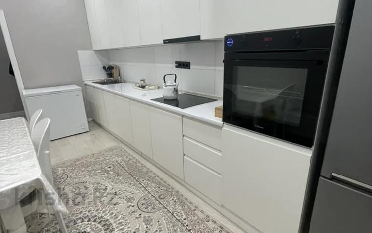 3-комнатная квартира · 90 м² · 2/5 этаж, Гапеева 15/1 за 44.5 млн ₸ в Караганде, Казыбек би р-н — фото 2