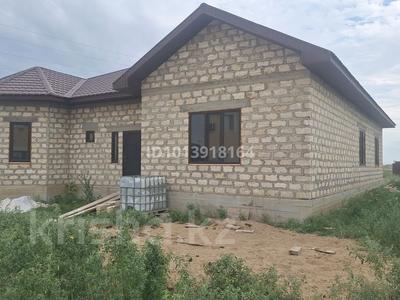 Жеке үй · 5 бөлме · 256 м² · 10 жүзд., Мелиоратор 60, бағасы: 17 млн ₸ в Атырау