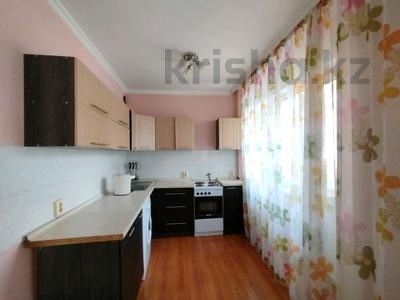 4-комнатная квартира · 81 м² · 4/10 этаж, Сыганак 18/1 за 300 000 〒 в Астане, Есильский р-н