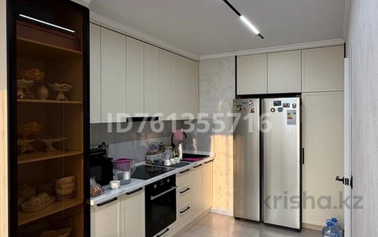 3-комнатная квартира · 82.3 м² · 7/9 этаж, мкр Аккент, Мкр. Аккент 30 за 49.5 млн ₸ в Алматы, Алатауский р-н — фото 2