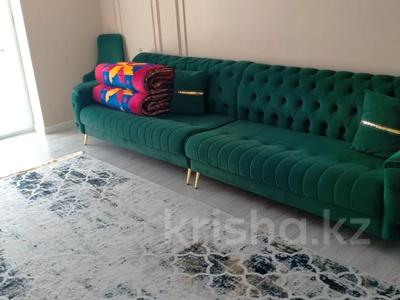 3-бөлмелі пәтер · 70 м² · 8/12 қабат, Нұрсәт ш/а, Аргынбекова 29/4 к2 — Шаяхметов, бағасы: 400 000 ₸ в Шымкенте, Каратауский р-н