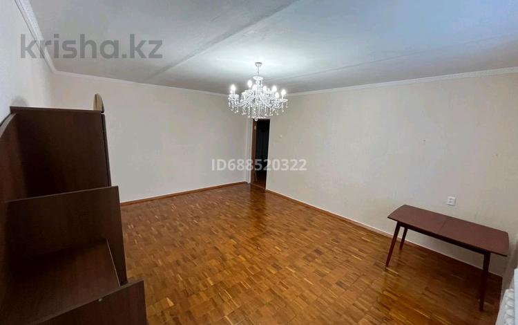 3-комнатная квартира, 90 м², 2/3 этаж, Деева за 31 млн 〒 в Жезказгане — фото 2