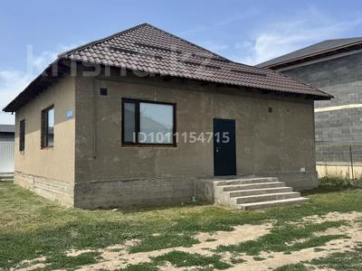 Отдельный дом · 2 комнаты · 80 м² · 5.5 сот., Абая за 42 млн ₸ в Коянкусе