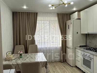 2-бөлмелі пәтер · 58 м² · 1/6 қабат, Абая 54, бағасы: 26 млн ₸ в Костанае