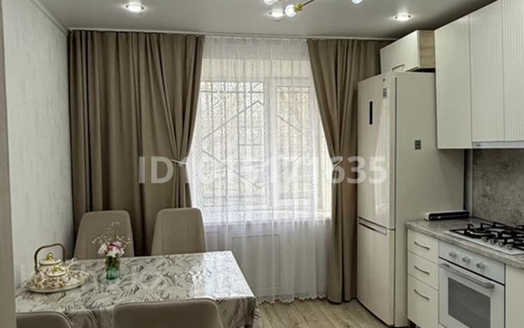 2-комнатная квартира · 58 м² · 1/6 этаж, Абая 54 за 26 млн ₸ в Костанае — фото 2