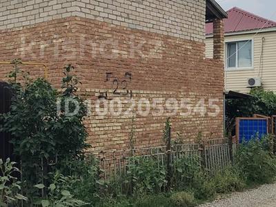 Участок · 6 соток, Буровик 23 за 6 млн 〒 в Актобе, мкр Акжар