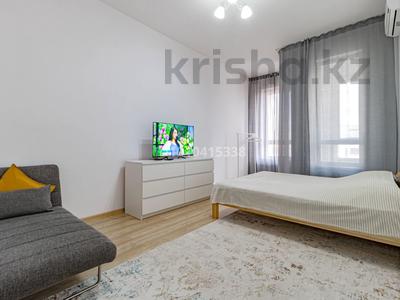 1-комнатная квартира · 38 м² · 7/7 этаж, Кабанбай батыра 60/17 за 15 000 〒 в Астане, Есильский р-н