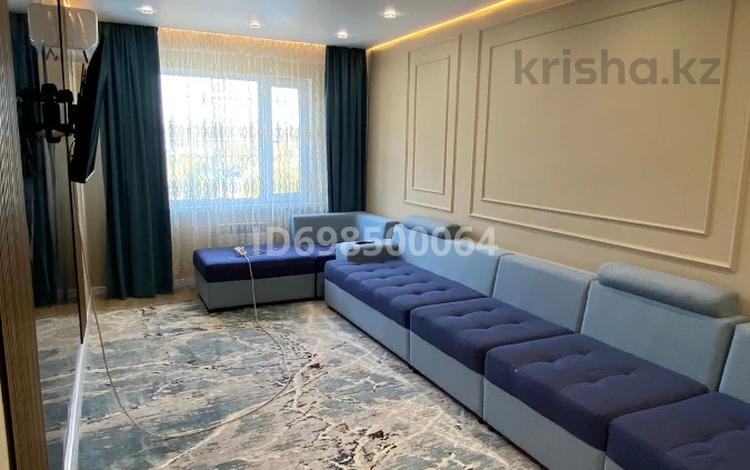 2-комнатная квартира · 56 м² · 5/8 этаж, Райымбек батыра 272 — Магнума за 280 000 ₸ в  — фото 2