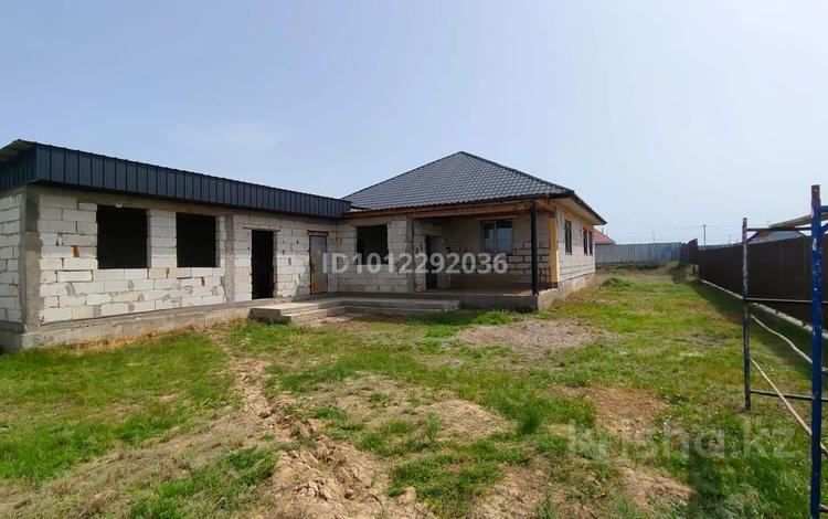 Жеке үй · 5 бөлме · 226 м² · 10 сот., Бұхар жырау 262 — Карасайский р-н,Елтайский с/о.с.Исаево, бағасы: 27.5 млн ₸ — фото 2
