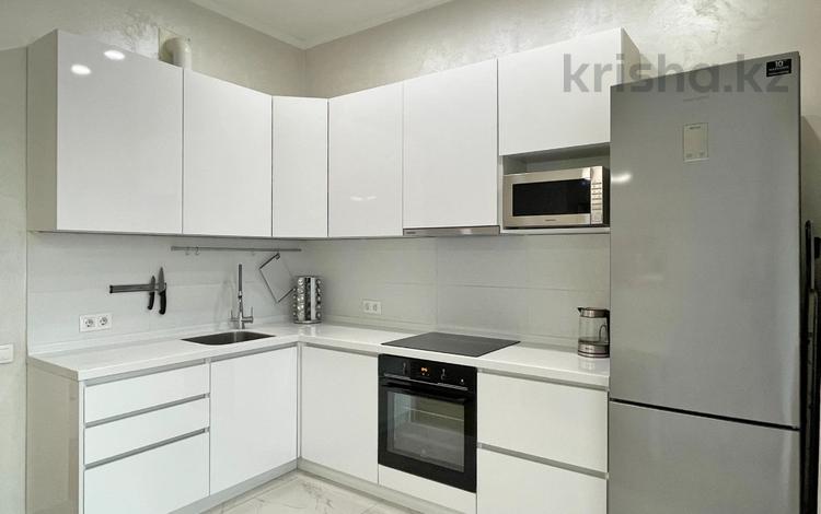 1-комнатная квартира · 41 м² · 13/15 этаж, Манаса 22/2 к7 — Абая за 400 000 ₸ в Алматы, Алмалинский р-н — фото 2
