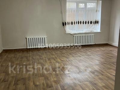 Отдельный дом · 4 комнаты · 120 м² · 3 сот., Картова 15/2 — Школы 53 за 13 млн 〒 в Актобе, жилой массив Жилянка