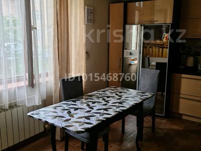 3-бөлмелі пәтер · 80 м² · 1/3 қабат, Алғабас ш/а., Самал, бағасы: 45 млн ₸ в Алматы, Алатауский р-н